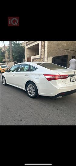 تويوتا أفالون